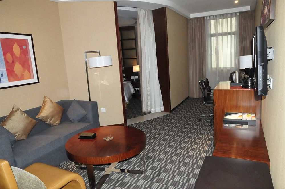 Four Points By Sheraton Taicang Exterior foto
